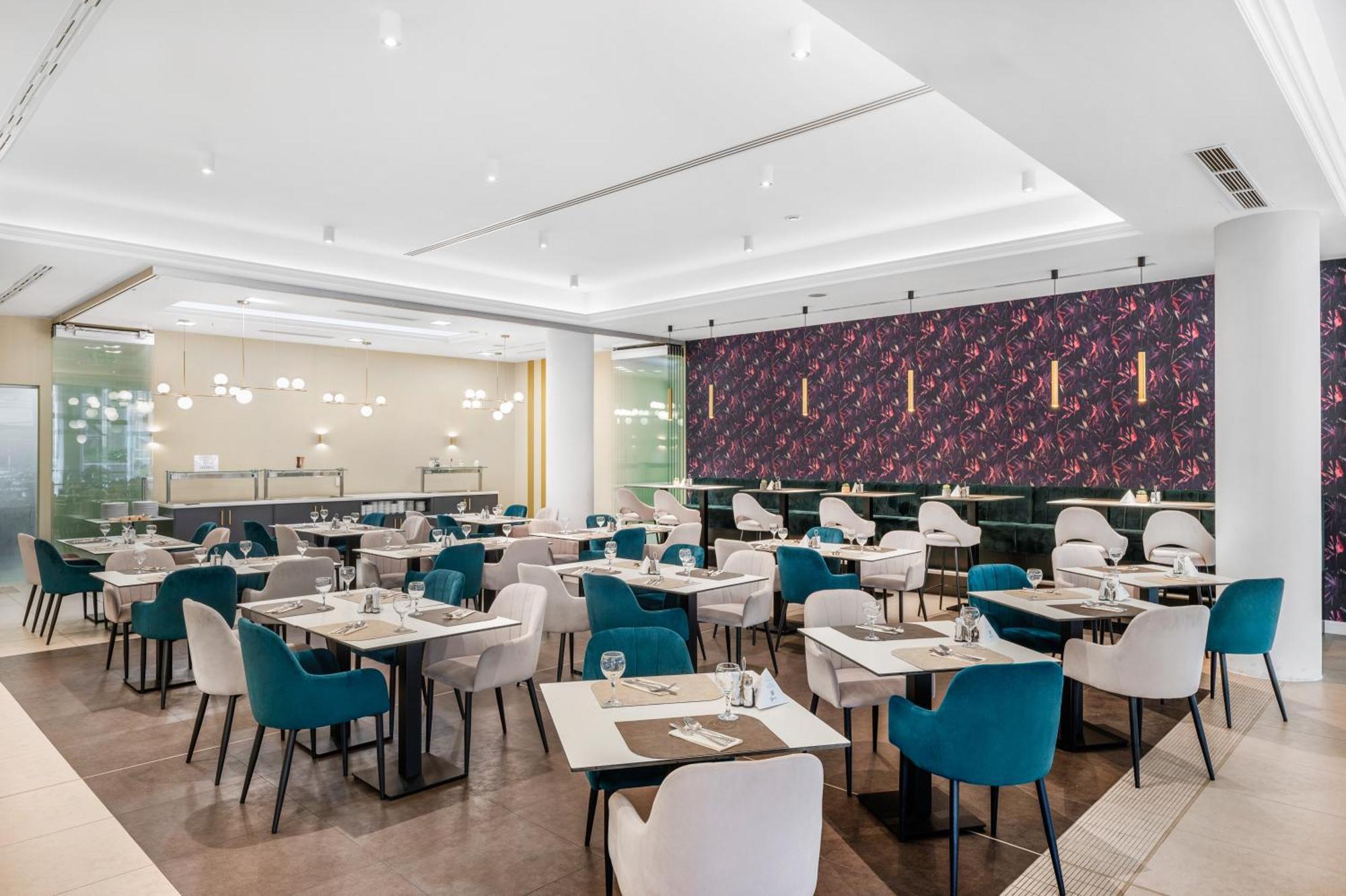 Corso Hotel Печ Экстерьер фото